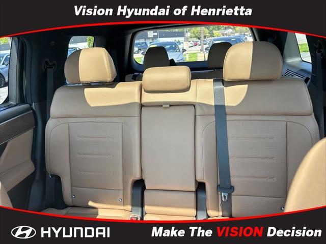 used 2024 Hyundai Santa Fe car, priced at $38,708