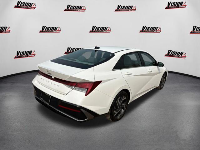 used 2025 Hyundai Elantra car, priced at $25,994
