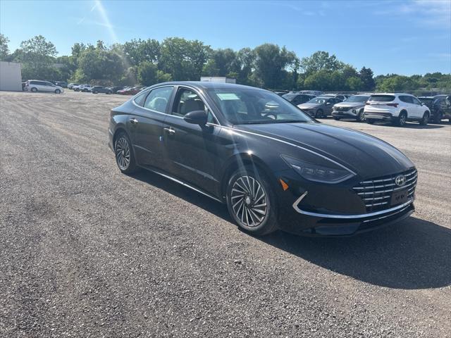 new 2023 Hyundai Sonata Hybrid car, priced at $30,813