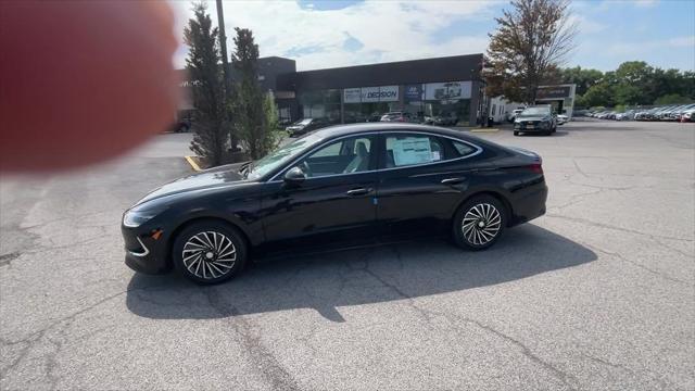 new 2023 Hyundai Sonata Hybrid car, priced at $28,006