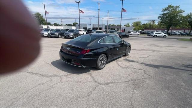 new 2023 Hyundai Sonata Hybrid car, priced at $28,006