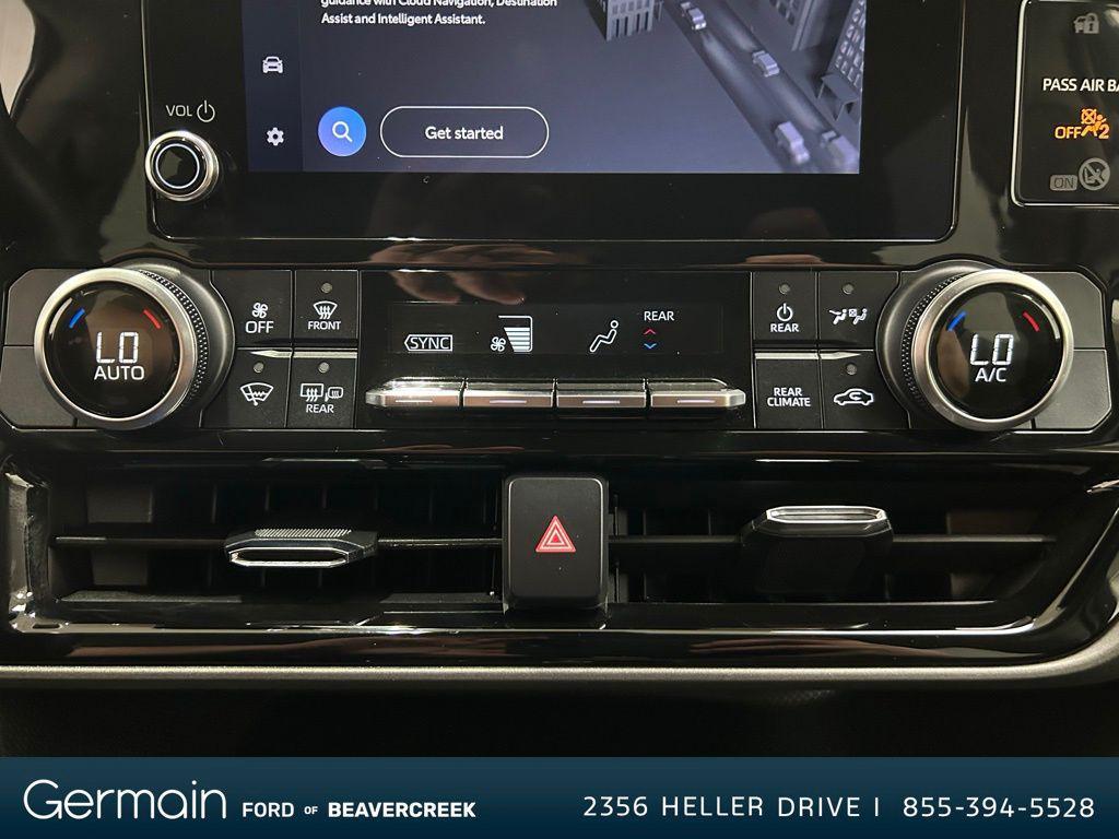 used 2024 Toyota Highlander car, priced at $38,995