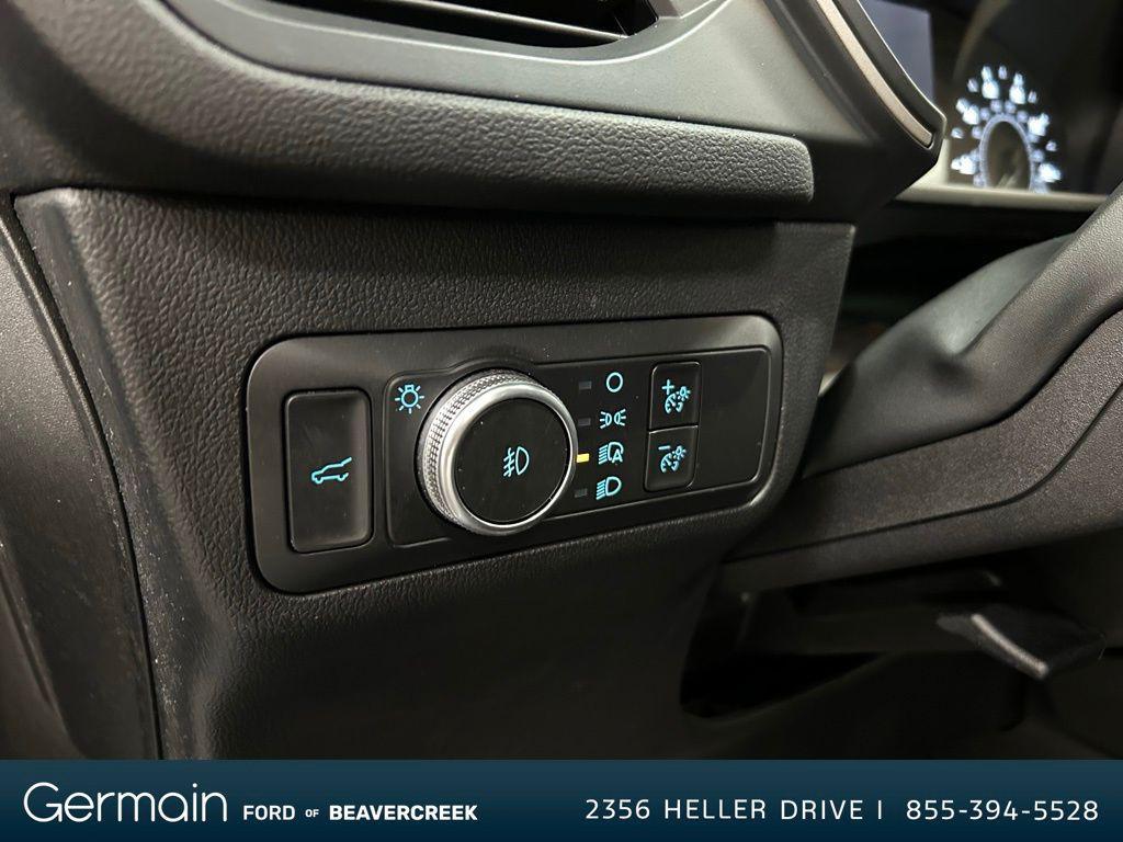 used 2022 Ford Escape car, priced at $20,956