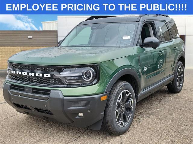 new 2025 Ford Bronco Sport car, priced at $36,064