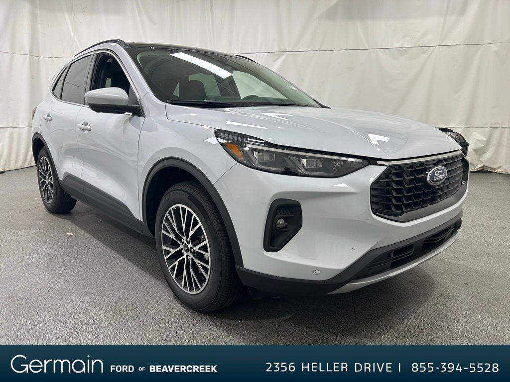 new 2025 Ford Escape PHEV car, priced at $37,601