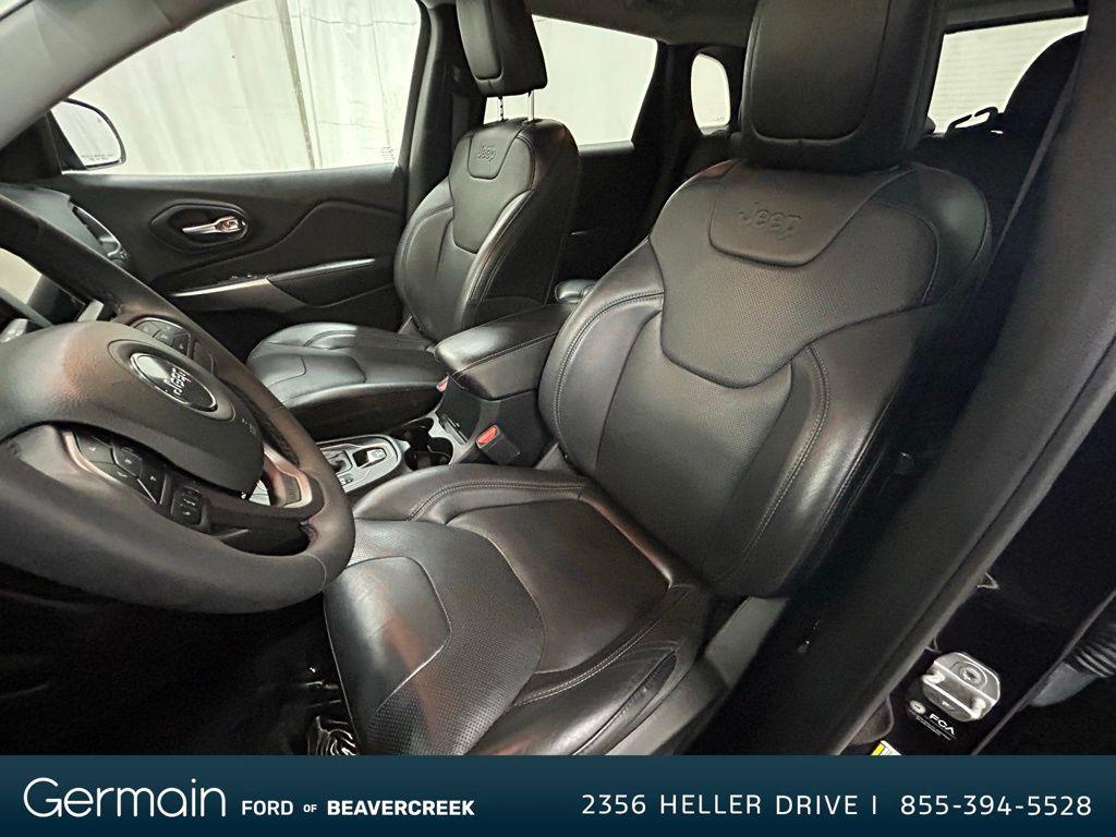 used 2021 Jeep Cherokee car, priced at $17,985