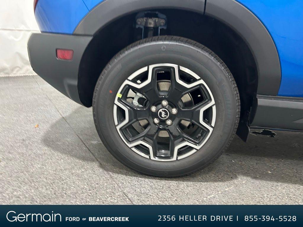 new 2025 Ford Bronco Sport car, priced at $35,401