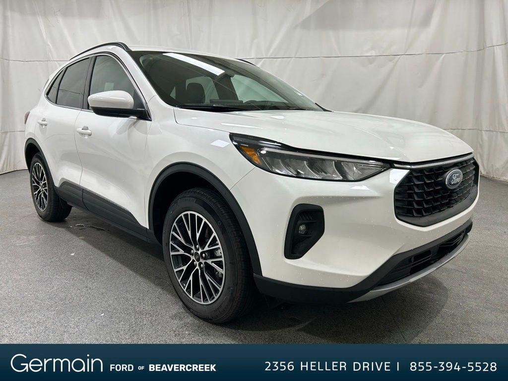 new 2025 Ford Escape PHEV car, priced at $31,502
