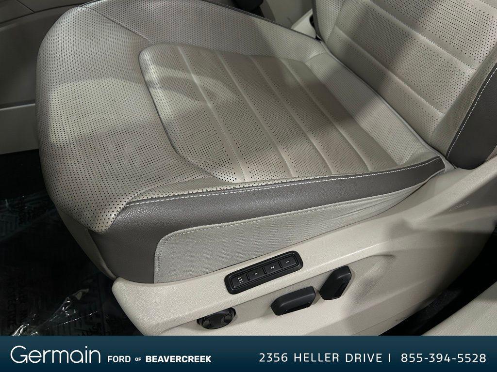 used 2021 Volkswagen Atlas car, priced at $21,381