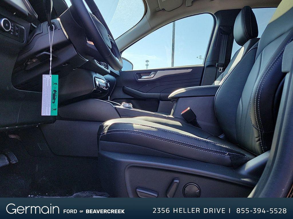 new 2025 Ford Escape PHEV car, priced at $38,801