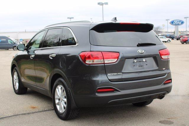 used 2018 Kia Sorento car, priced at $12,689