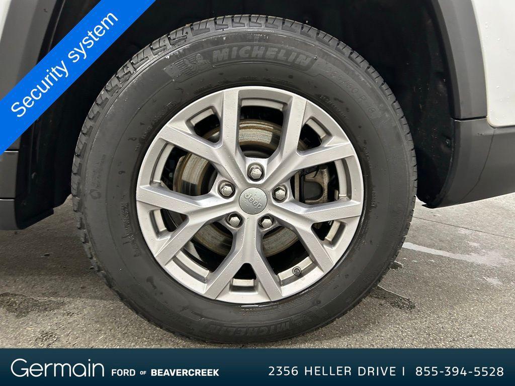 used 2021 Jeep Grand Cherokee L car, priced at $26,577