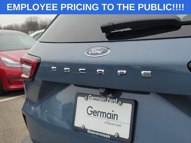 new 2025 Ford Escape car, priced at $33,946