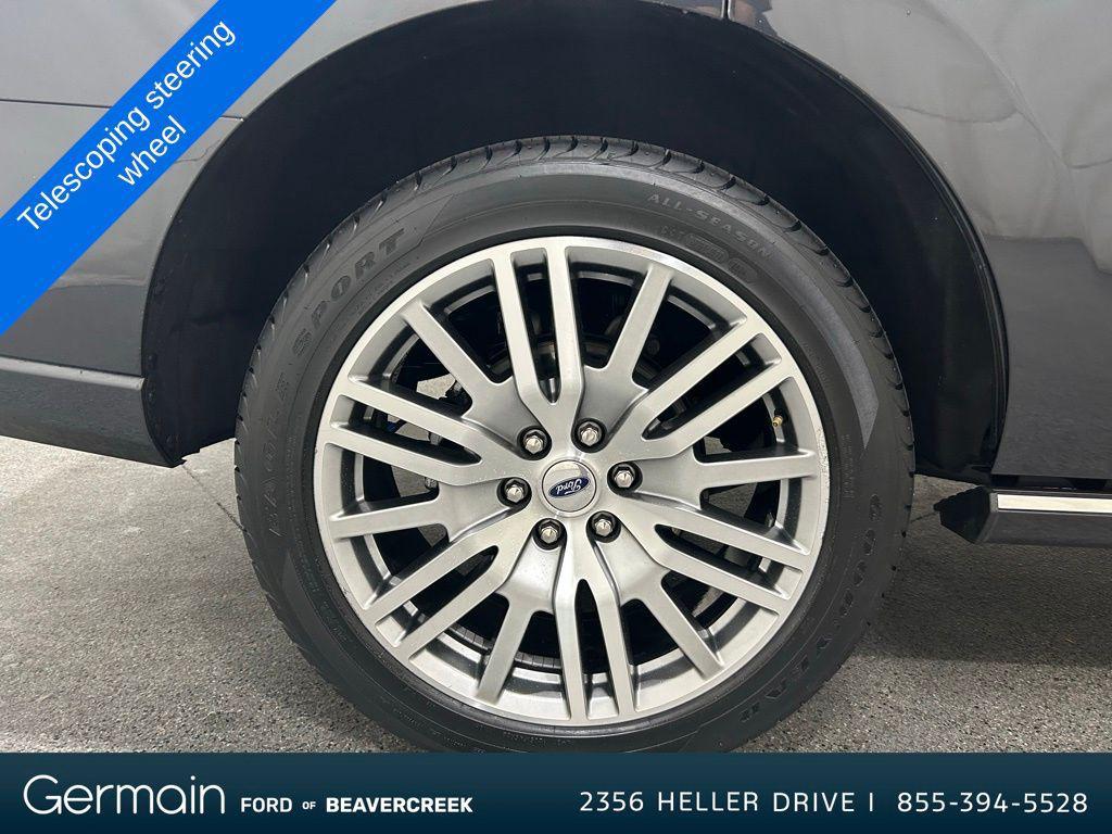 used 2023 Ford Expedition car, priced at $52,389