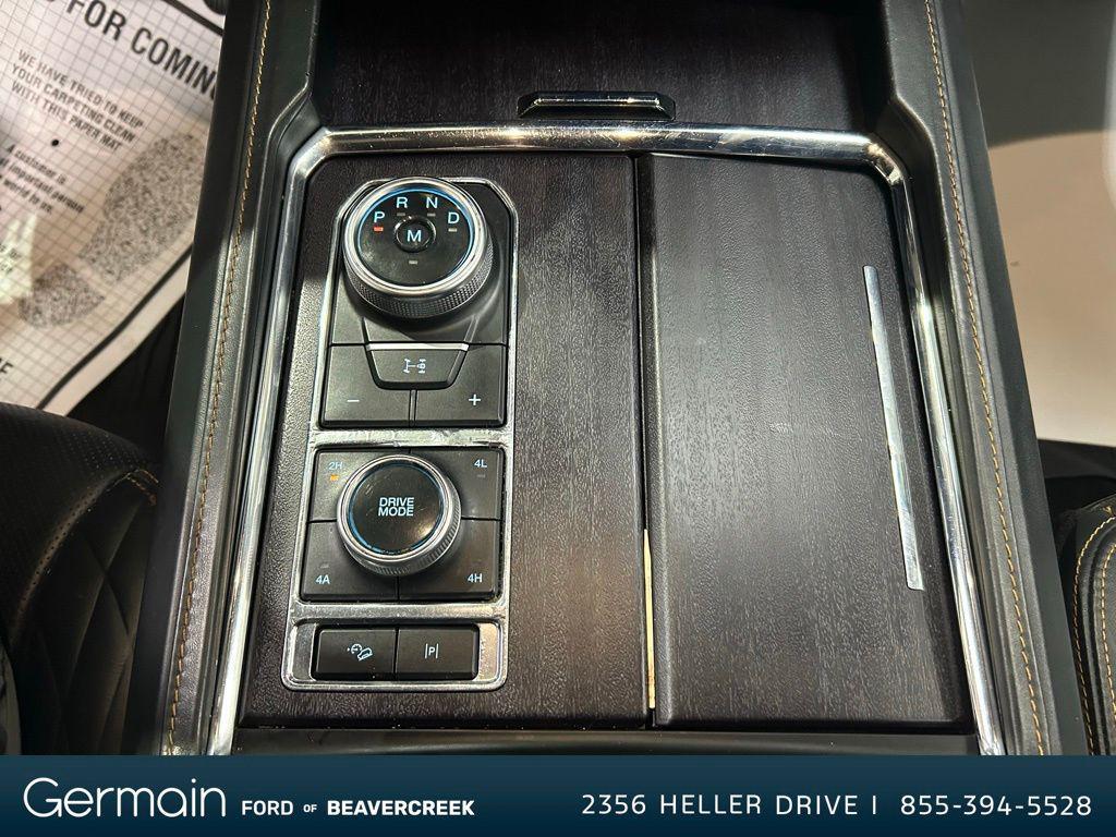 used 2023 Ford Expedition car, priced at $52,389
