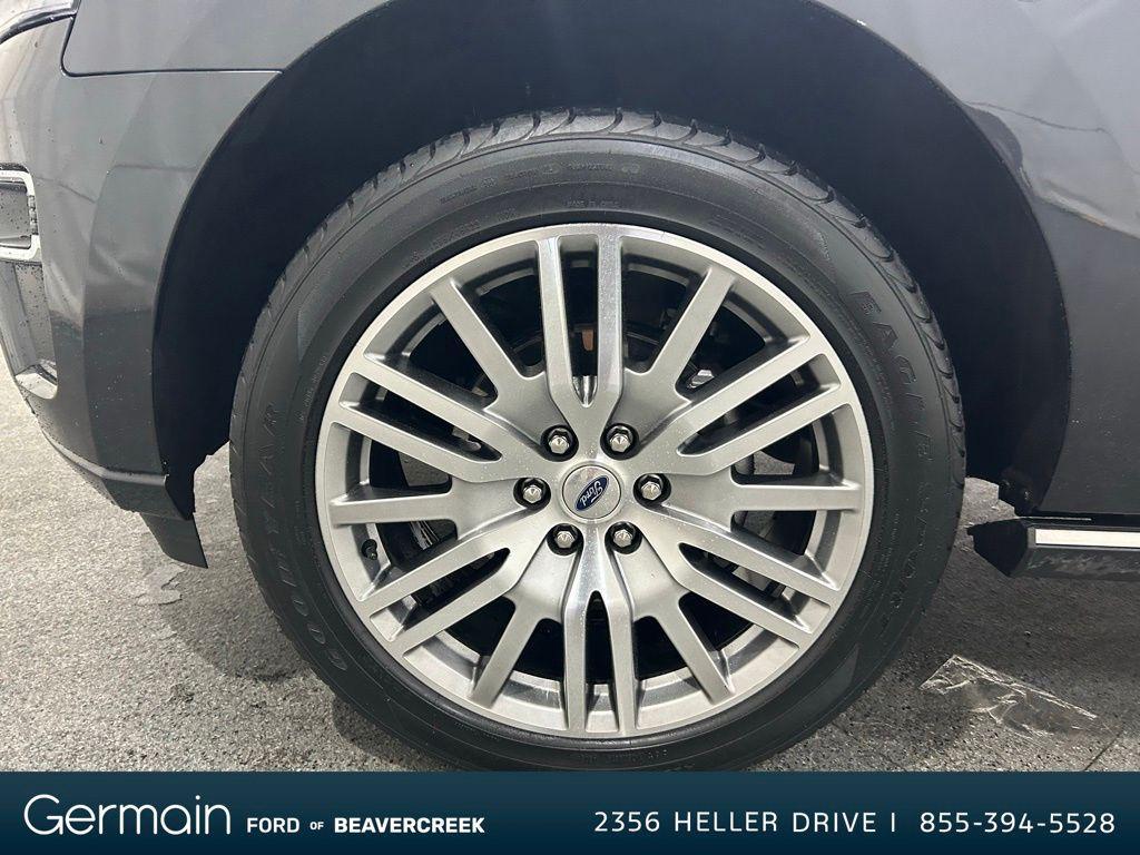 used 2023 Ford Expedition car, priced at $52,389