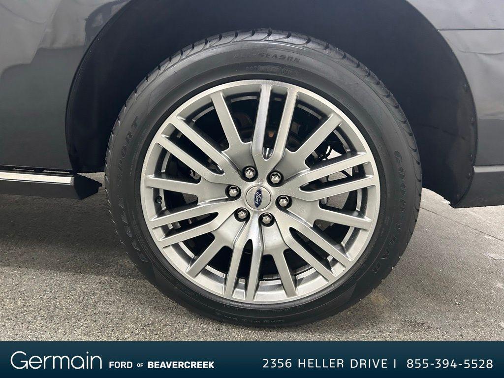 used 2023 Ford Expedition car, priced at $52,389