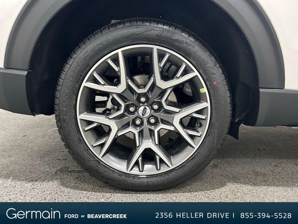 new 2025 Ford Explorer car, priced at $57,283