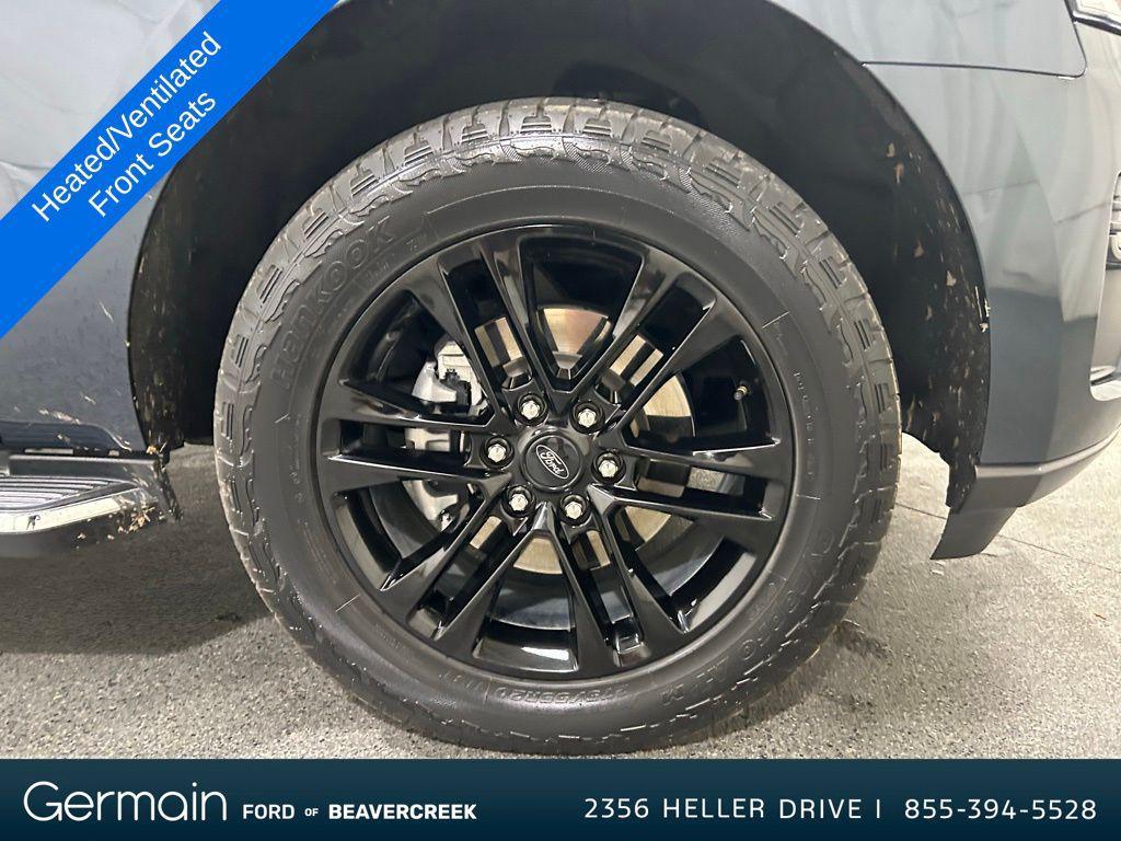 used 2022 Ford Expedition car, priced at $45,995