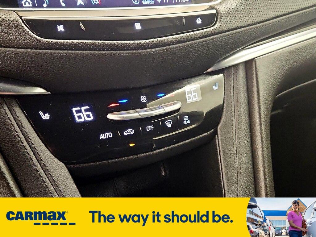 used 2020 Cadillac XT5 car, priced at $28,998