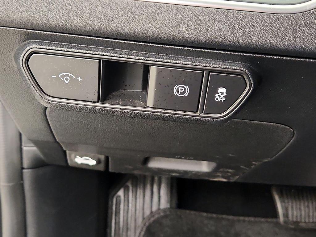 used 2025 Kia K4 car, priced at $22,998