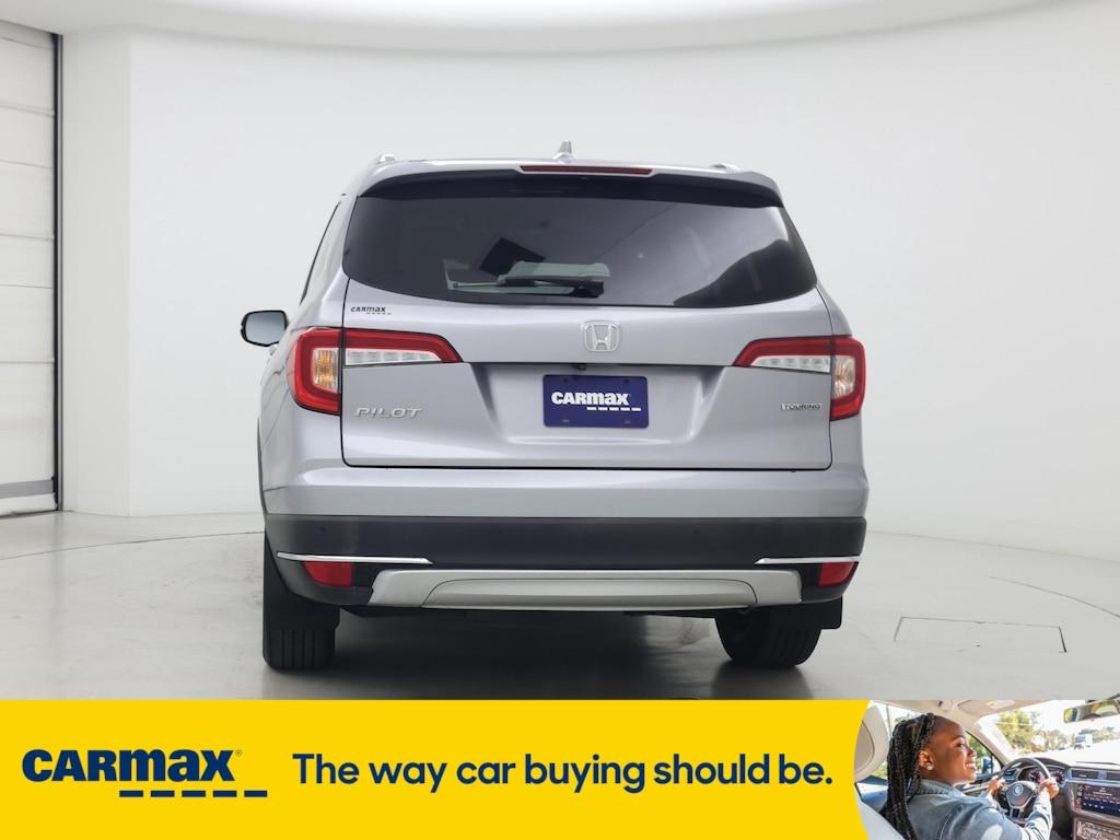 used 2021 Honda Pilot car, priced at $31,998