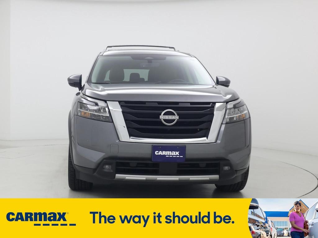 used 2023 Nissan Pathfinder car, priced at $39,998