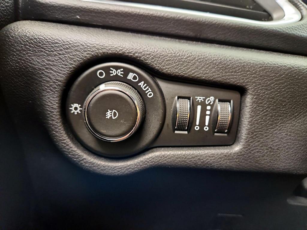 used 2019 Chrysler Pacifica car, priced at $24,998