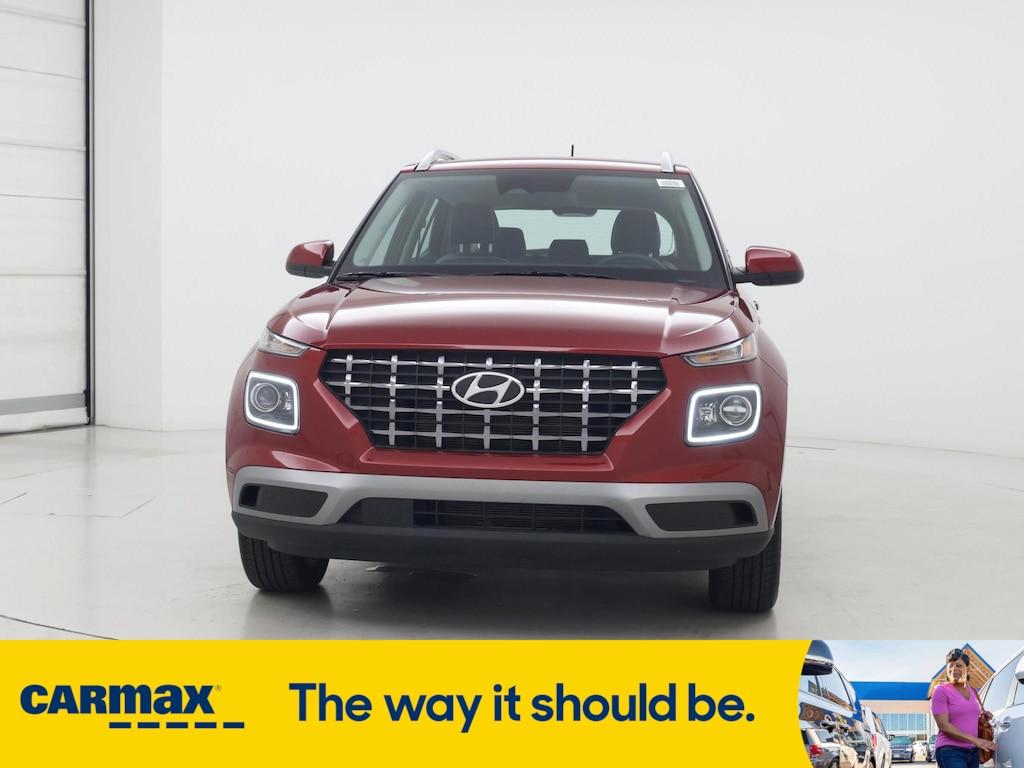used 2024 Hyundai Venue car, priced at $22,998