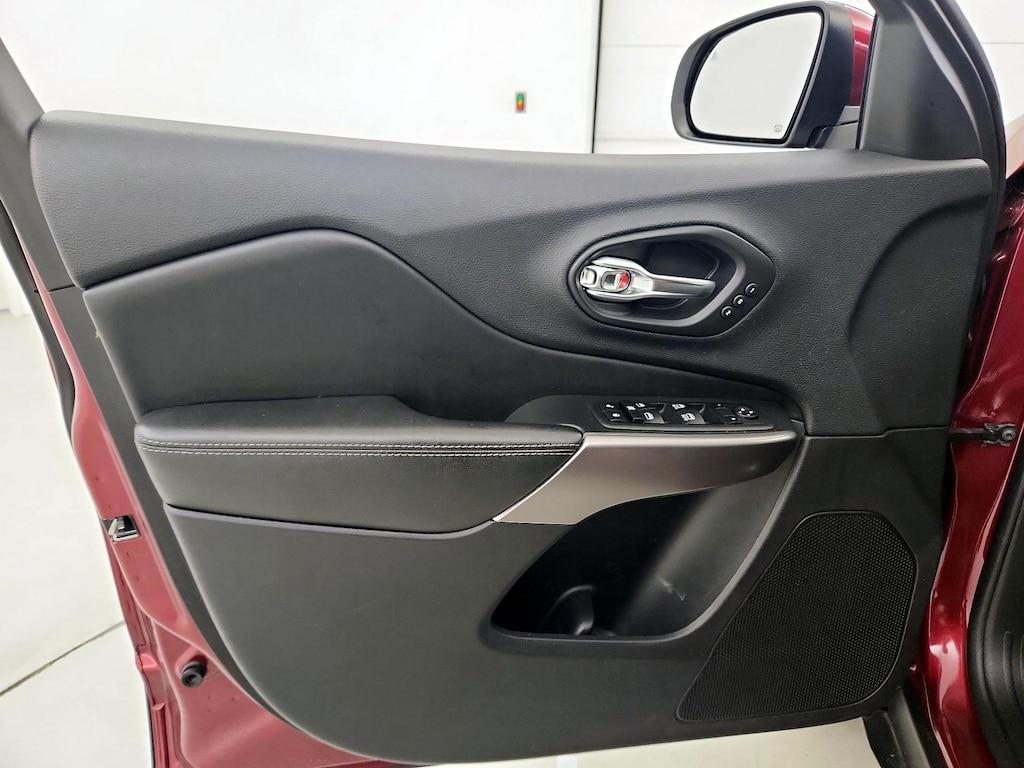 used 2020 Jeep Cherokee car, priced at $21,998