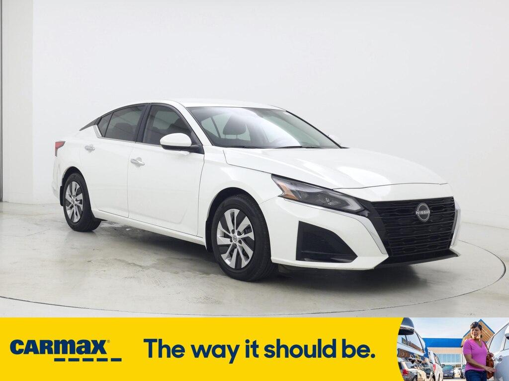 used 2023 Nissan Altima car, priced at $21,998