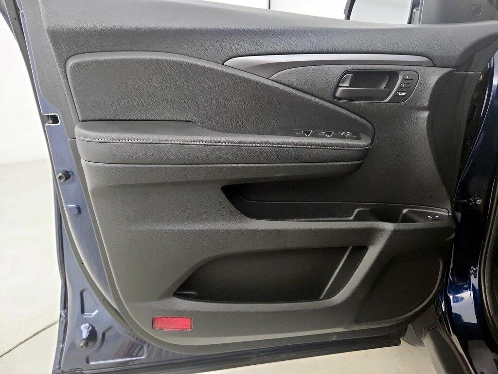 used 2022 Honda Passport car, priced at $30,998