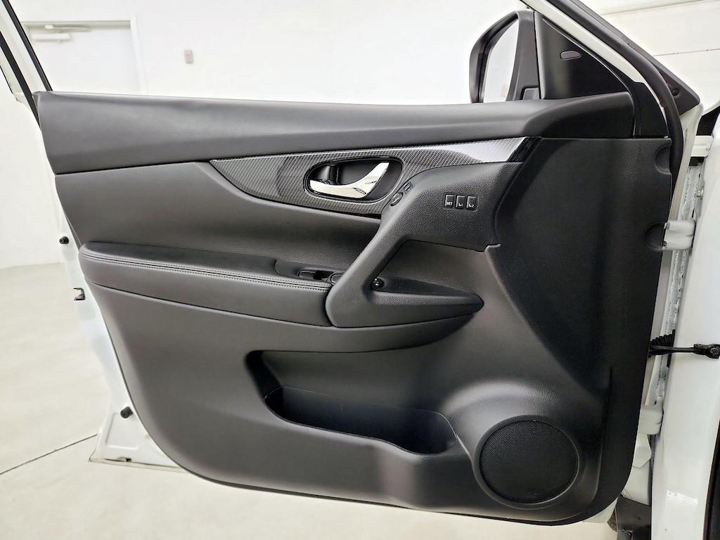 used 2020 Nissan Rogue car, priced at $20,998