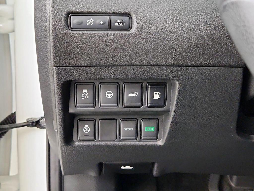 used 2020 Nissan Rogue car, priced at $20,998