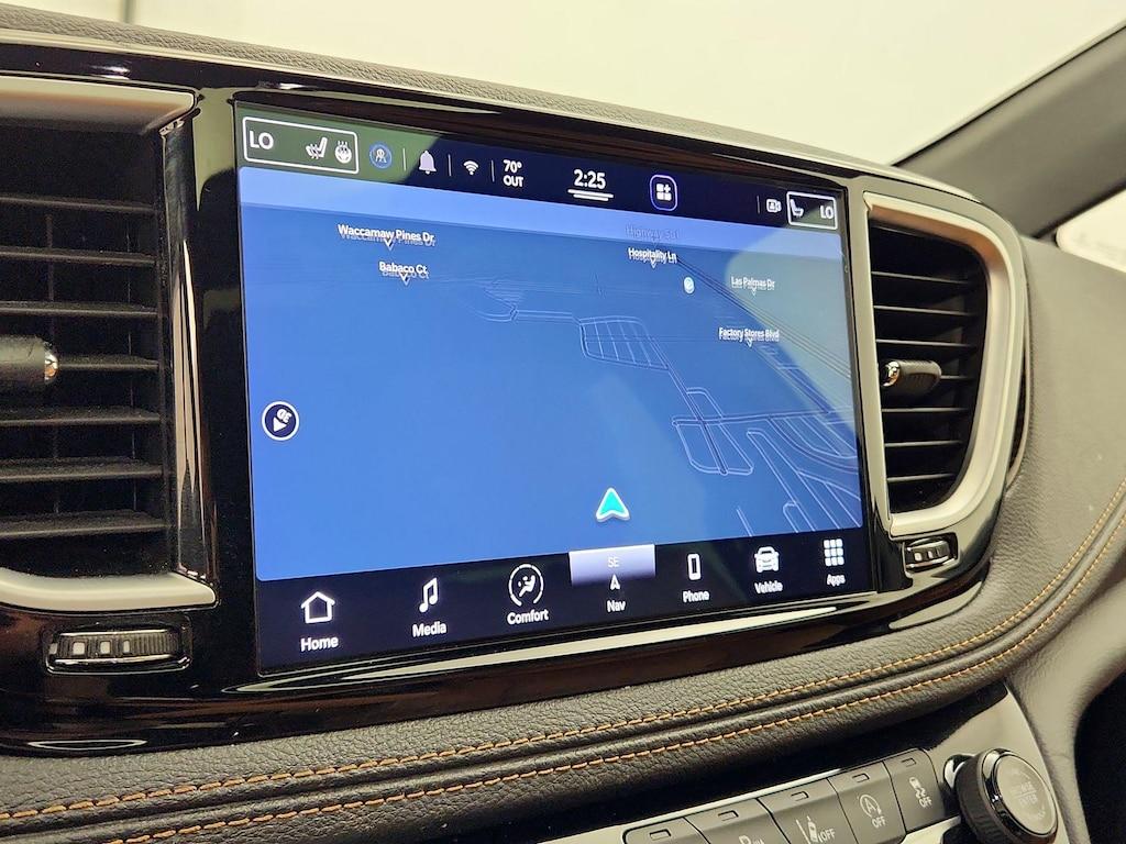 used 2022 Chrysler Pacifica car, priced at $34,998