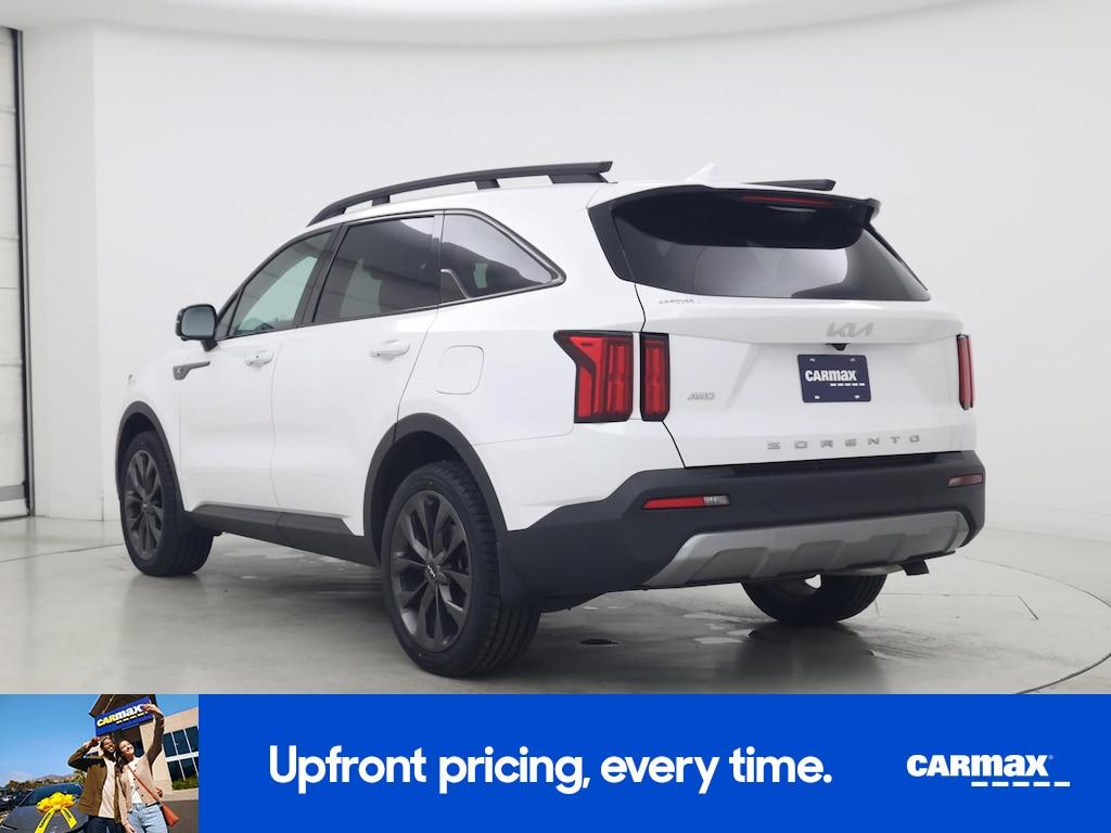 used 2022 Kia Sorento car, priced at $35,998