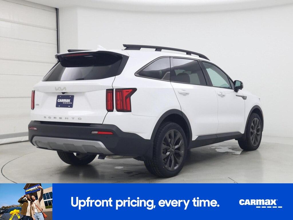 used 2022 Kia Sorento car, priced at $35,998