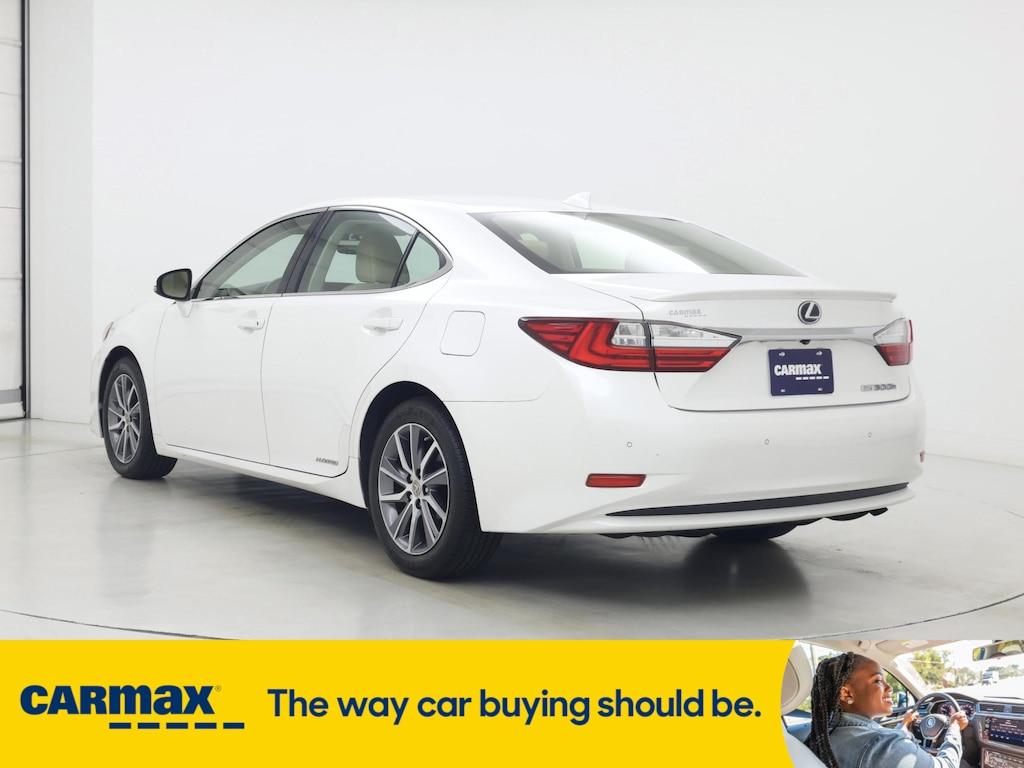 used 2016 Lexus ES 300h car, priced at $21,998