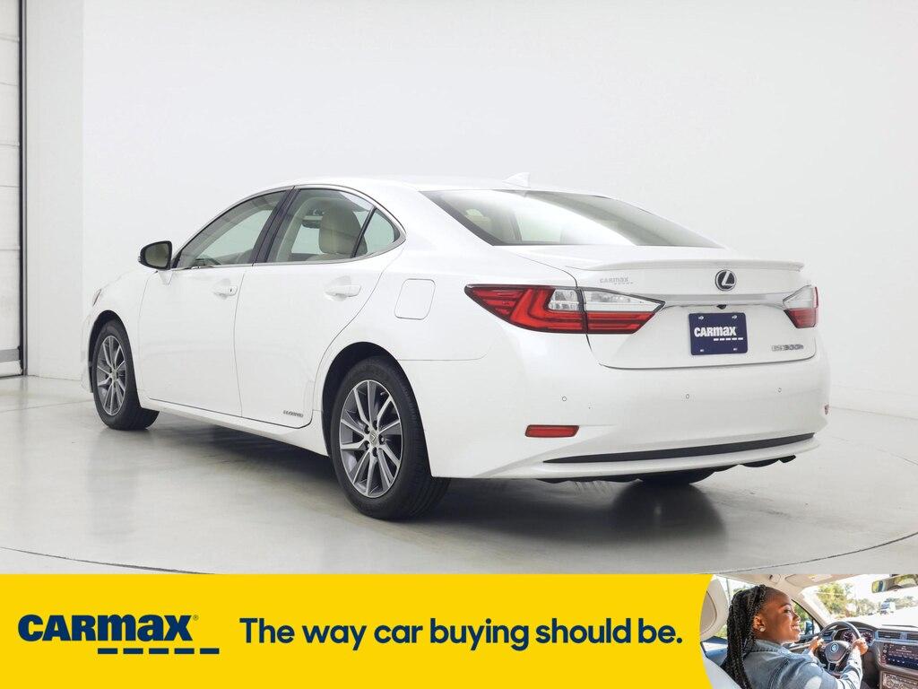 used 2016 Lexus ES 300h car, priced at $21,998