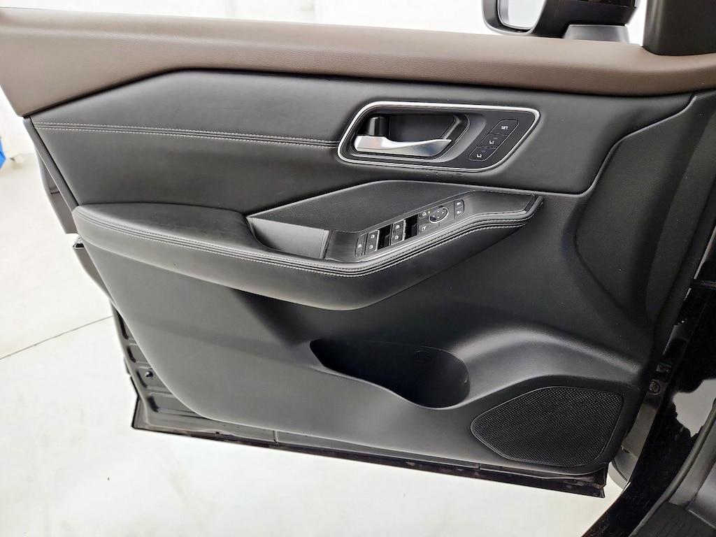 used 2021 Nissan Rogue car, priced at $23,998