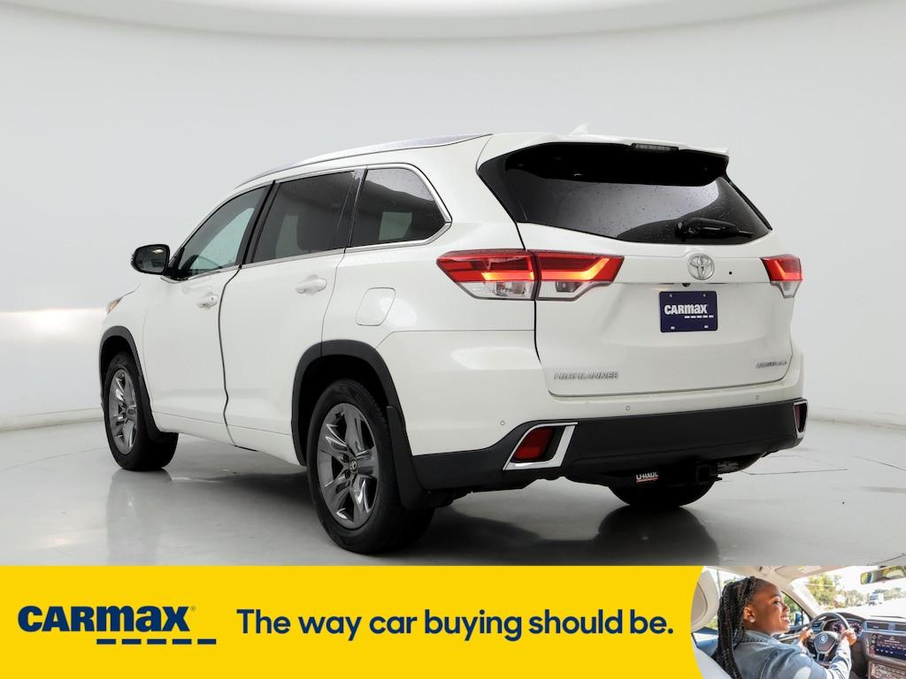 used 2018 Toyota Highlander car, priced at $26,998