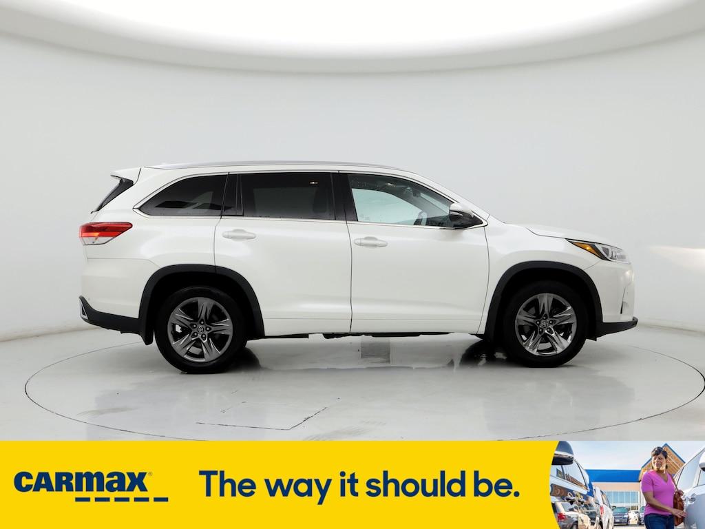 used 2018 Toyota Highlander car, priced at $26,998