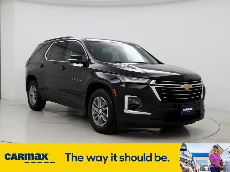 used 2022 Chevrolet Traverse car, priced at $29,998