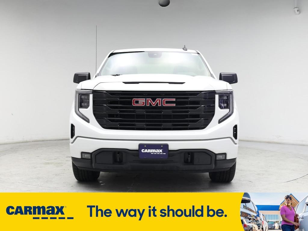 used 2022 GMC Sierra 1500 car, priced at $38,998
