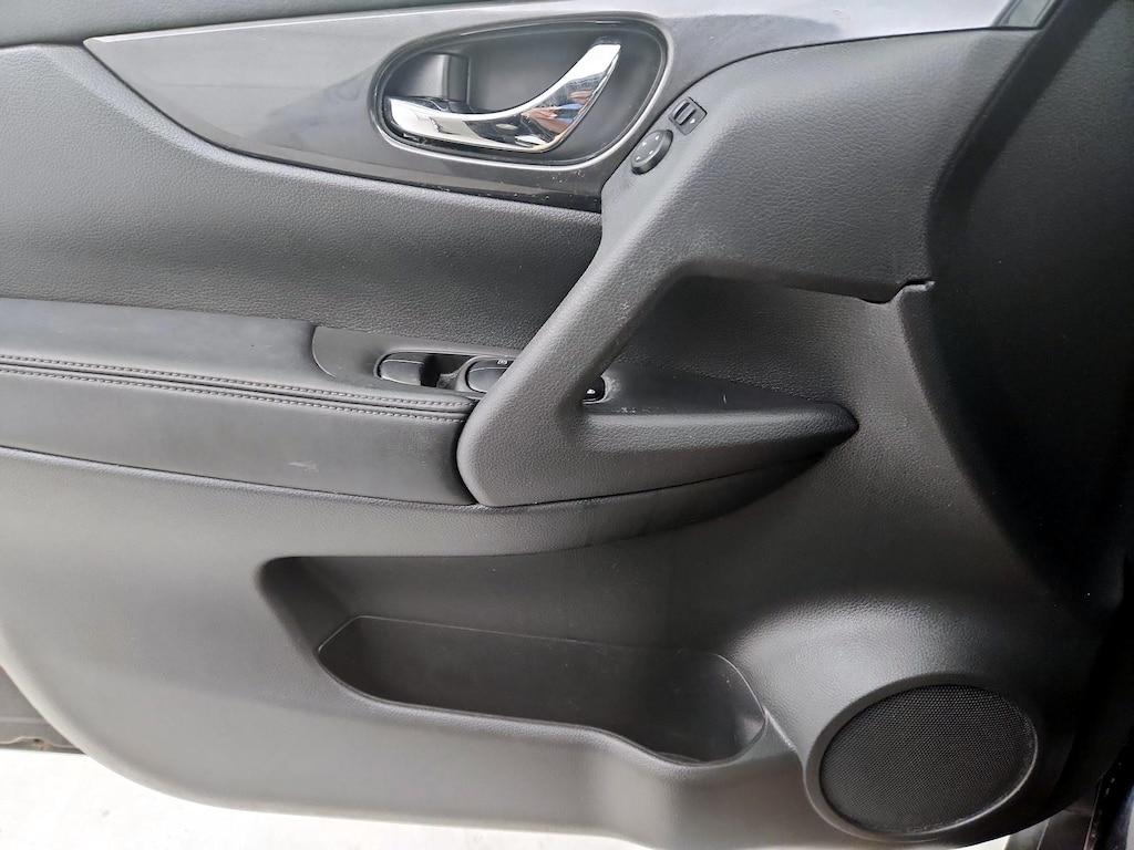 used 2017 Nissan Rogue car, priced at $14,998