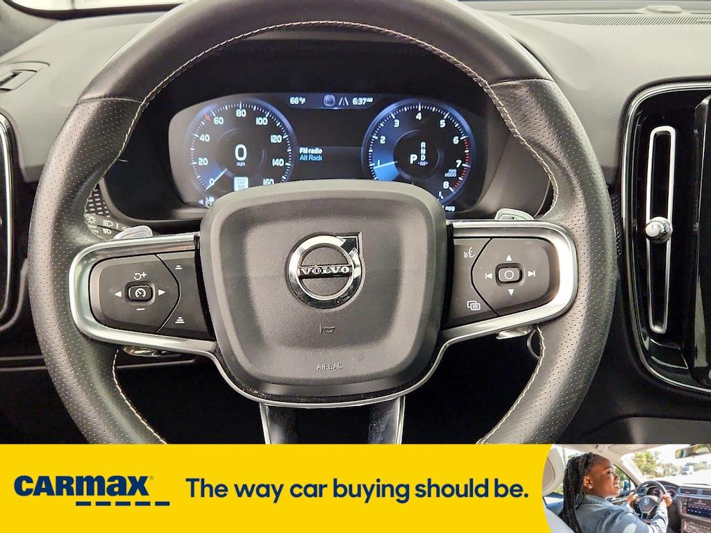 used 2019 Volvo XC40 car, priced at $24,998