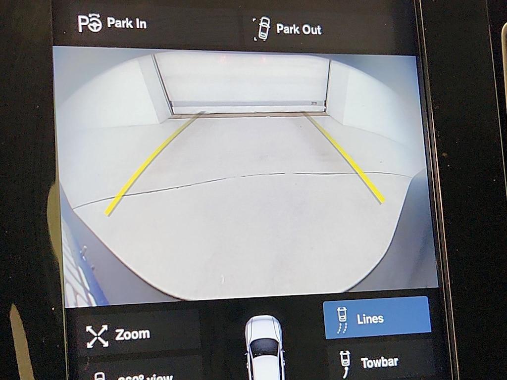 used 2019 Volvo XC40 car, priced at $24,998