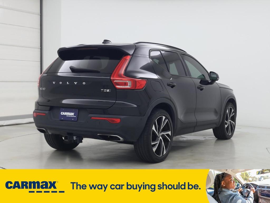 used 2019 Volvo XC40 car, priced at $24,998