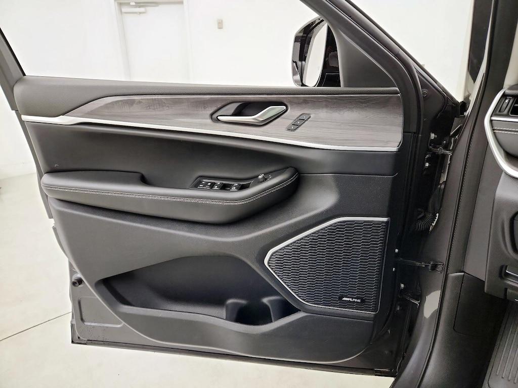 used 2021 Jeep Grand Cherokee L car, priced at $32,998