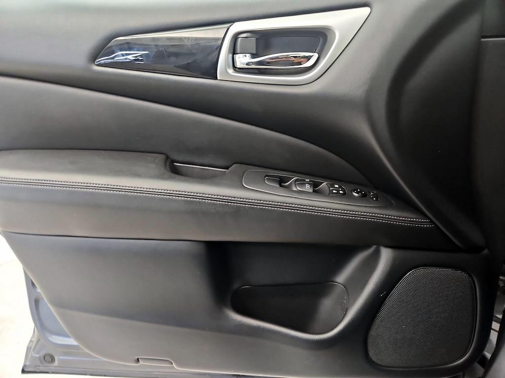 used 2020 Nissan Pathfinder car, priced at $24,998